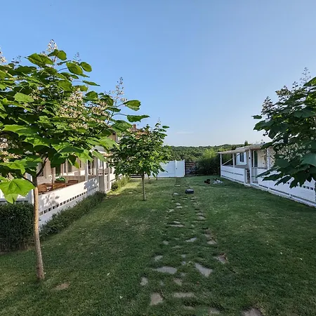 Holiday home къщички морски светулки Sinemoretz